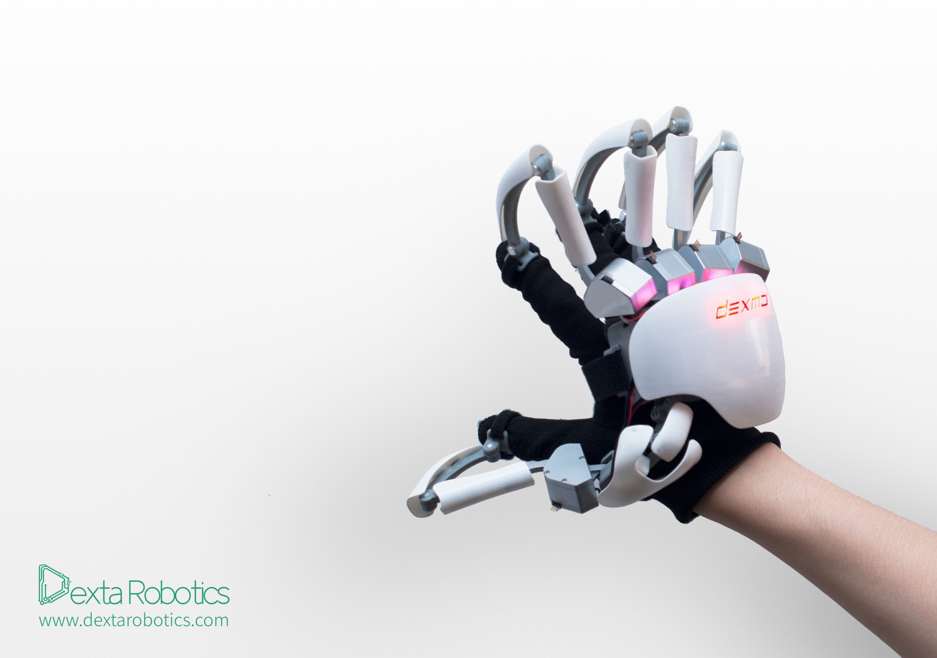 Mechanical Exoskeleton Glove For VR Use Being Developed Dexta Robotics - mxdwn Games